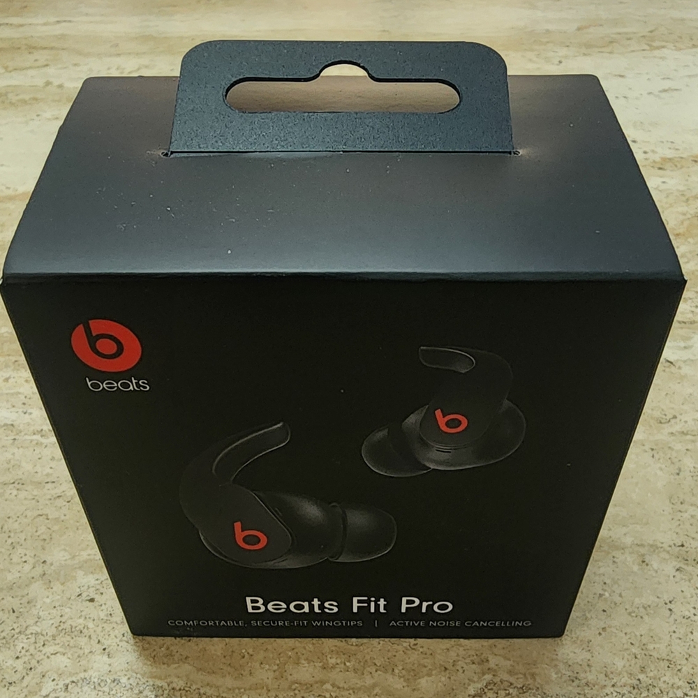 Beats Fit Pro Wireless Earbuds - Black